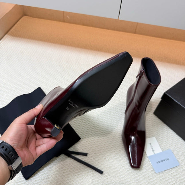 YSL 26S HEELED ANKLE BOOTS 70 MM IN DARK RED GLOSSY LAMBSKIN