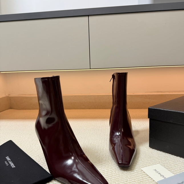 YSL 26S HEELED ANKLE BOOTS 70 MM IN DARK RED GLOSSY LAMBSKIN