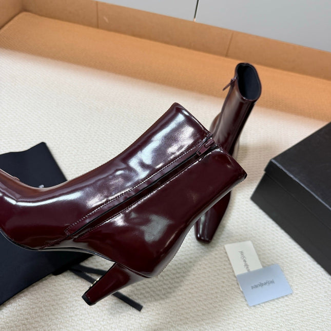YSL 26S HEELED ANKLE BOOTS 70 MM IN DARK RED GLOSSY LAMBSKIN