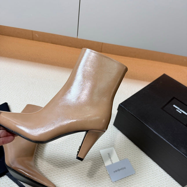 YSL 26S HEELED ANKLE BOOTS 70 MM IN BEIGE BROWN SHINY LAMBSKIN