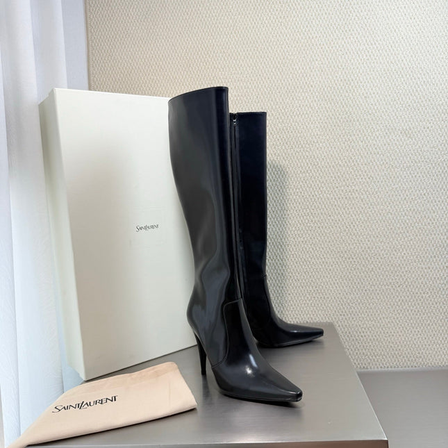 YSL 26S HIGH-HEEL TALL BOOTS 105 MM IN BLACK SHINY LAMBSKIN