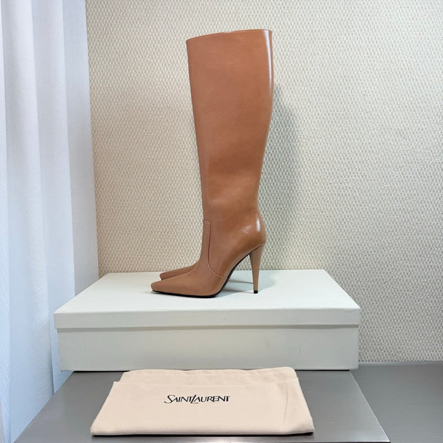 YSL 26S HIGH-HEEL TALL BOOTS 105 MM IN CAMEL SHINY LAMBSKIN
