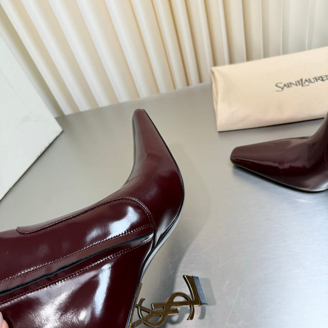YSL 26S TALL POINTED-TOE HEELED BOOTS 80 MM IN DARK RED SHINY LAMBSKIN