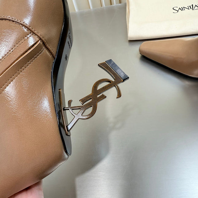 YSL 26S TALL POINTED-TOE HEELED BOOTS 80 MM IN DARK BEIGE SHINY LAMBSKIN