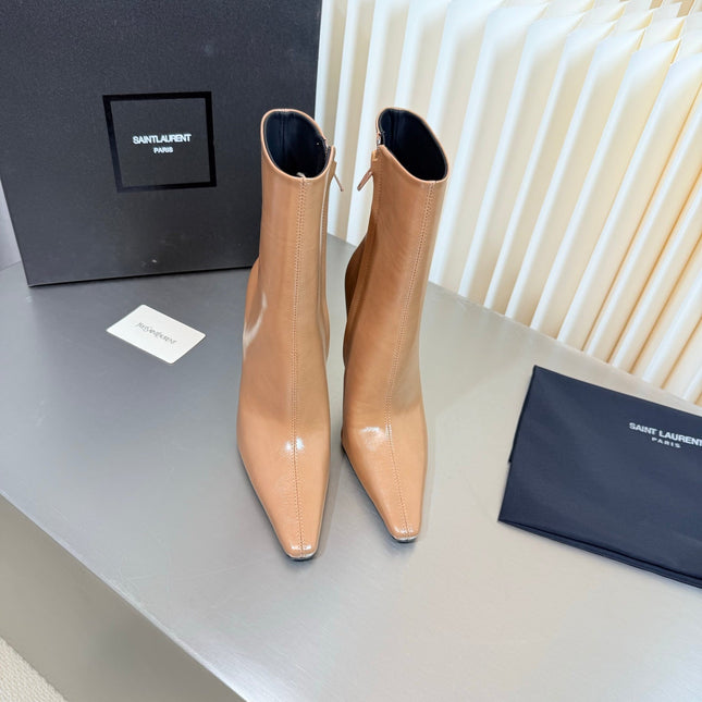 YSL 26S POINTED-TOE HEELED BOOTS 105 MM IN BEIGE SHINY CALFSKIN