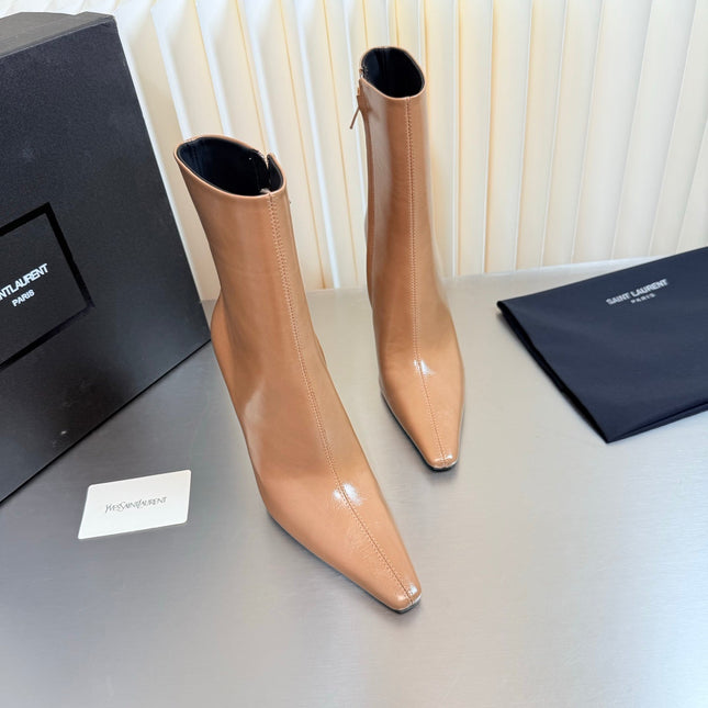 YSL 26S POINTED-TOE HEELED BOOTS 105 MM IN BEIGE SHINY CALFSKIN