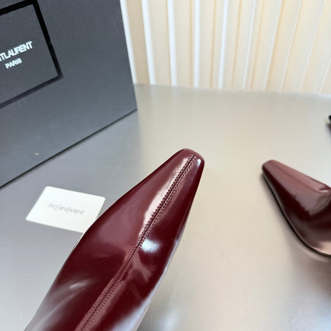 YSL 26S POINTED-TOE HEELED BOOTS 105 MM IN DARK RED SHINY CALFSKIN