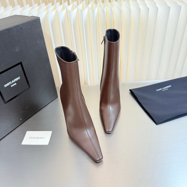 YSL 26S POINTED-TOE HEELED BOOTS 105 MM IN BROWN CALFSKIN
