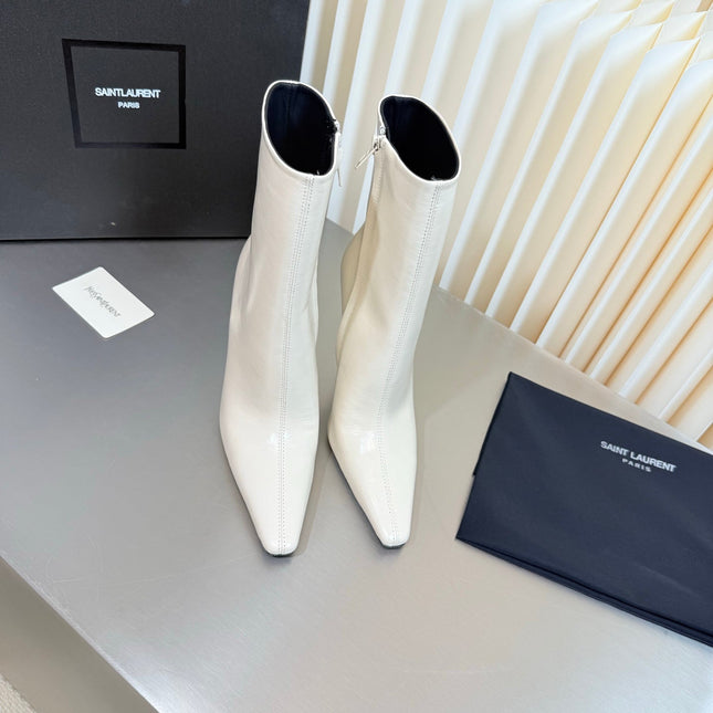 YSL 26S POINTED-TOE HEELED BOOTS 105 MM IN WHITE CALFSKIN