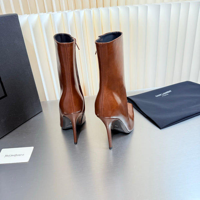 YSL 26S POINTED-TOE HEELED BOOTS 105 MM IN LIGHT BROWN SHINY CALFSKIN