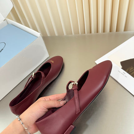 PRADA 26S BALLERINAS IN DARK RED SMOOTH CALFSKIN