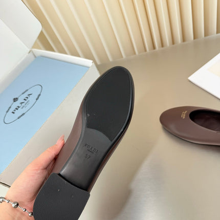 PRADA 26S BALLERINAS IN CHOCOLATE BROWN SMOOTH CALFSKIN