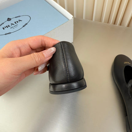 PRADA 26S BALLERINAS IN BLACK SMOOTH CALFSKIN