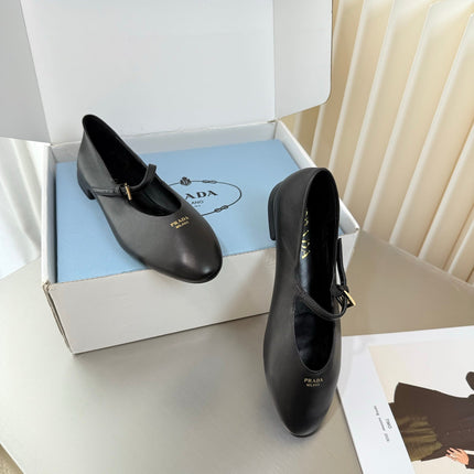 PRADA 26S BALLERINAS IN BLACK SMOOTH CALFSKIN