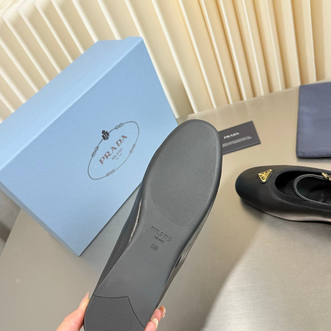 PRADA 26S MARY JANE FLATS IN BLACK CALFSKIN