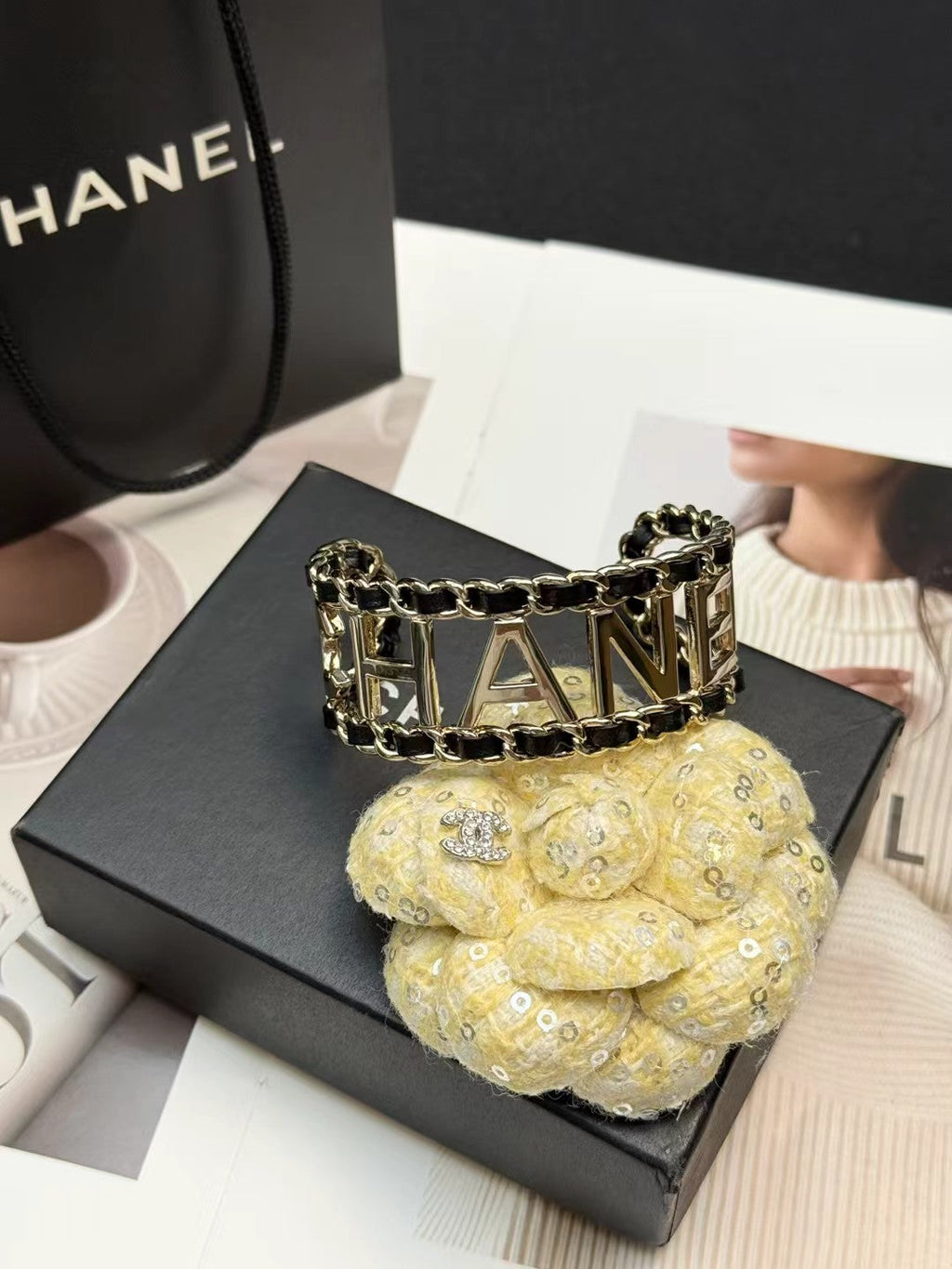 CHANEL 26S CHANEL LOGO OPEN CUFF LEATHER CHAIN BRACELET IN GOLD METAL 630836