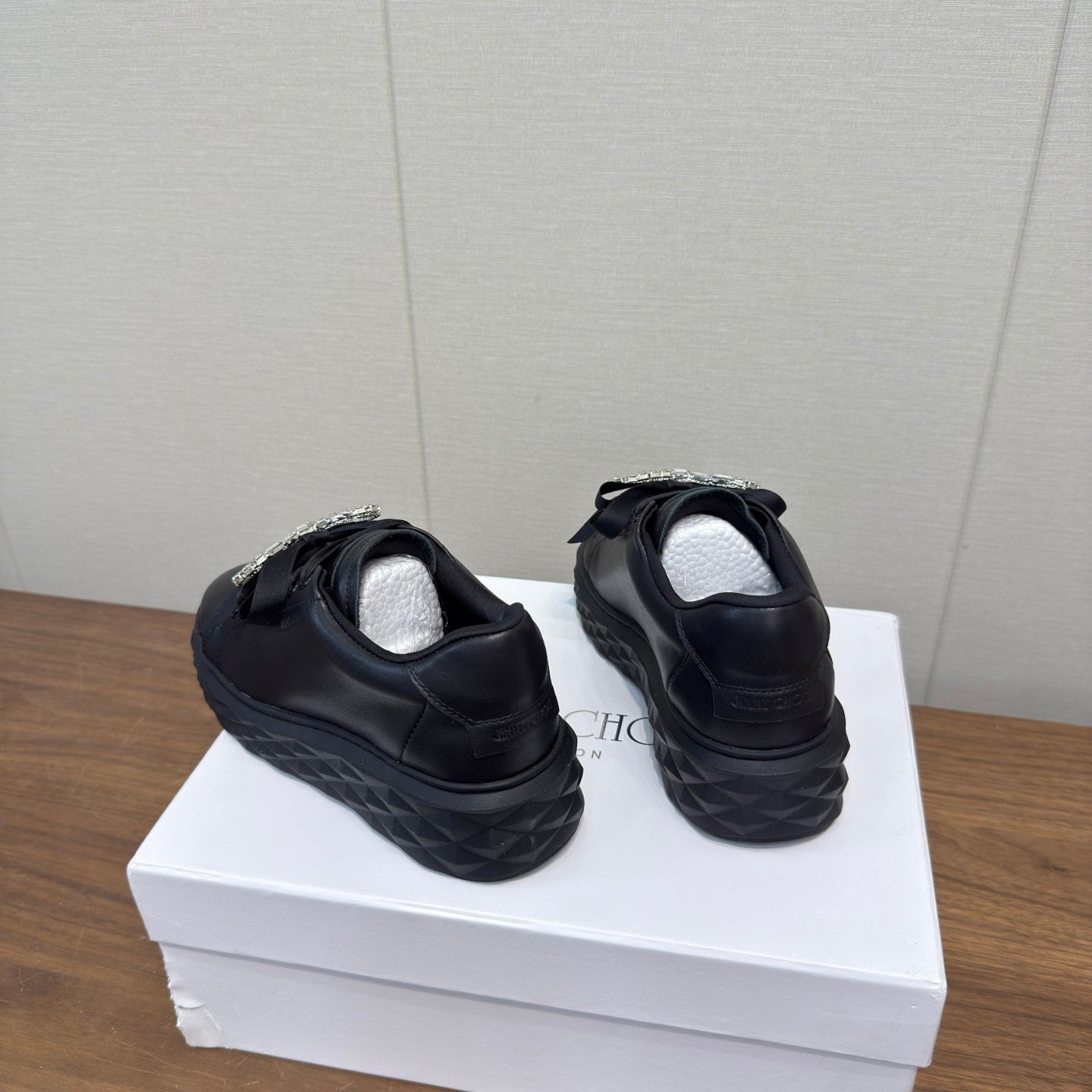 JIMMY CHOO 26S SNEAKERS 55 MM IN BLACK CALFSKIN WITH CRYSTAL BOW