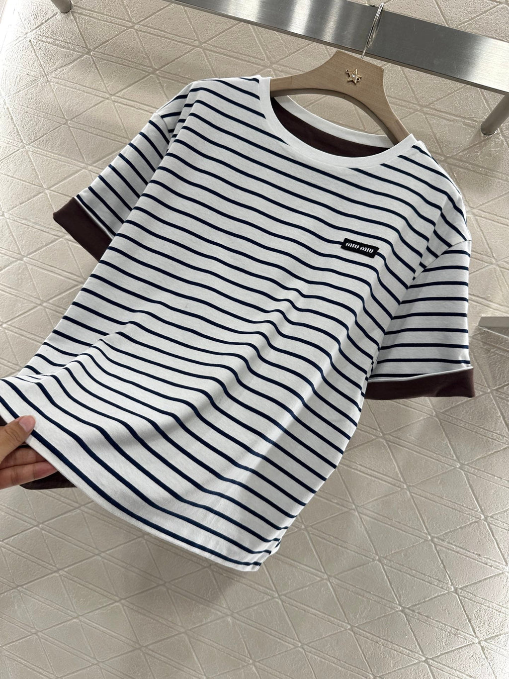 MIUMIU REVERSIBLE OVERSIZED CREW NECK TEE 276642