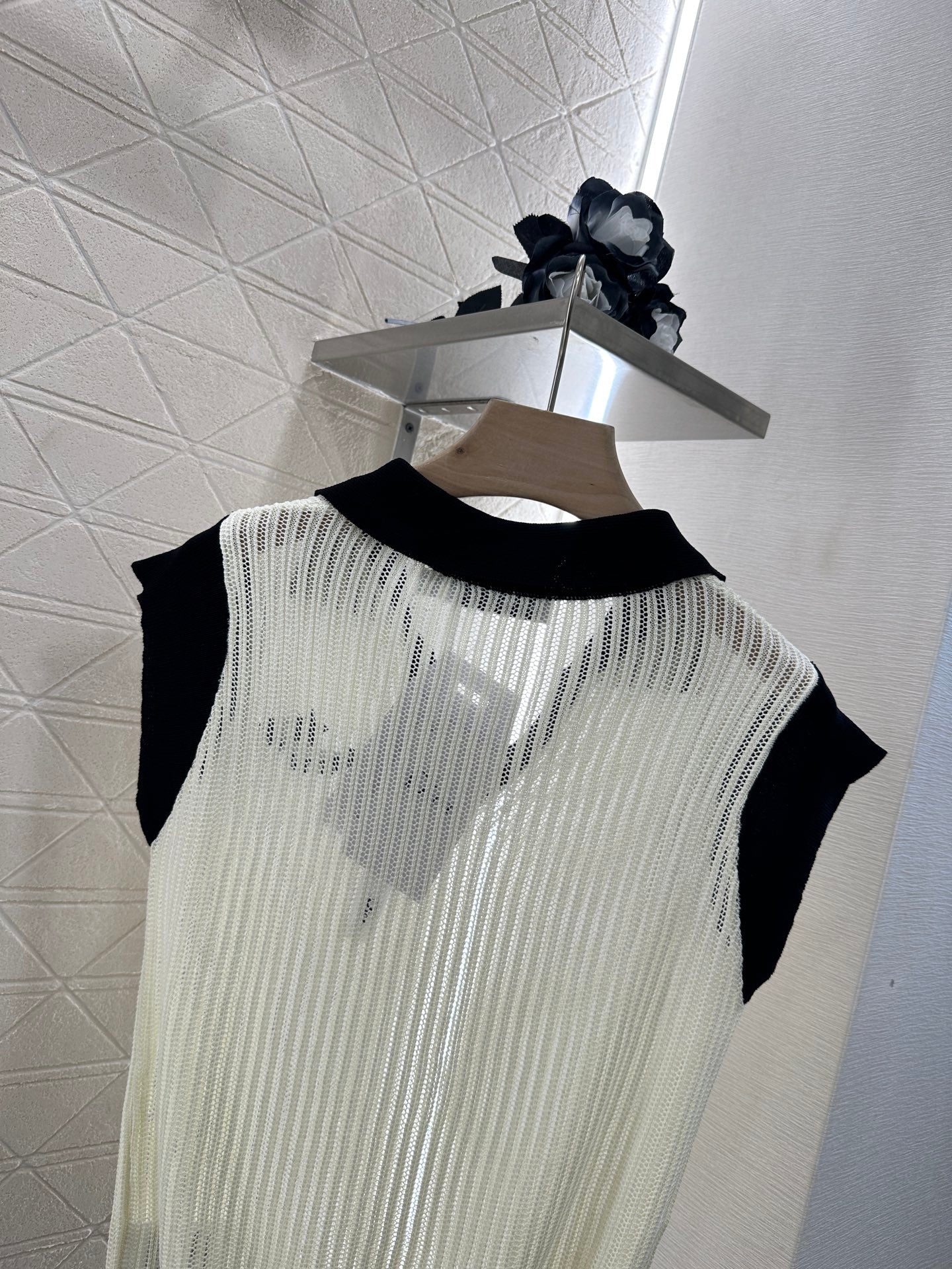 DIOR V-NECK KNIT SWEATER 276687