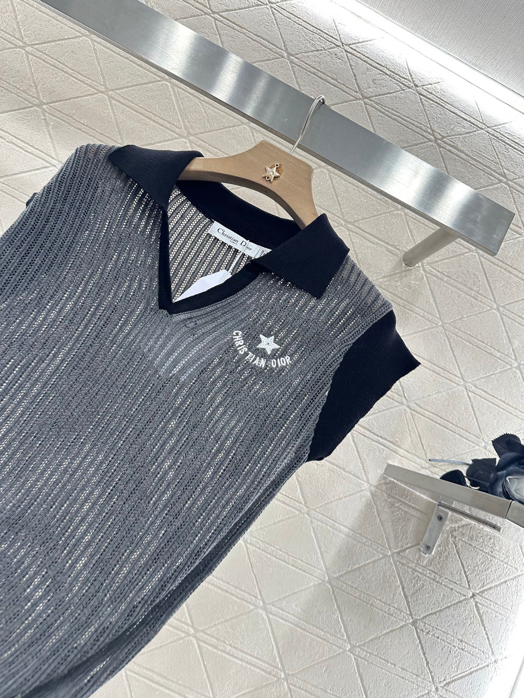 DIOR V-NECK KNIT SWEATER 276685