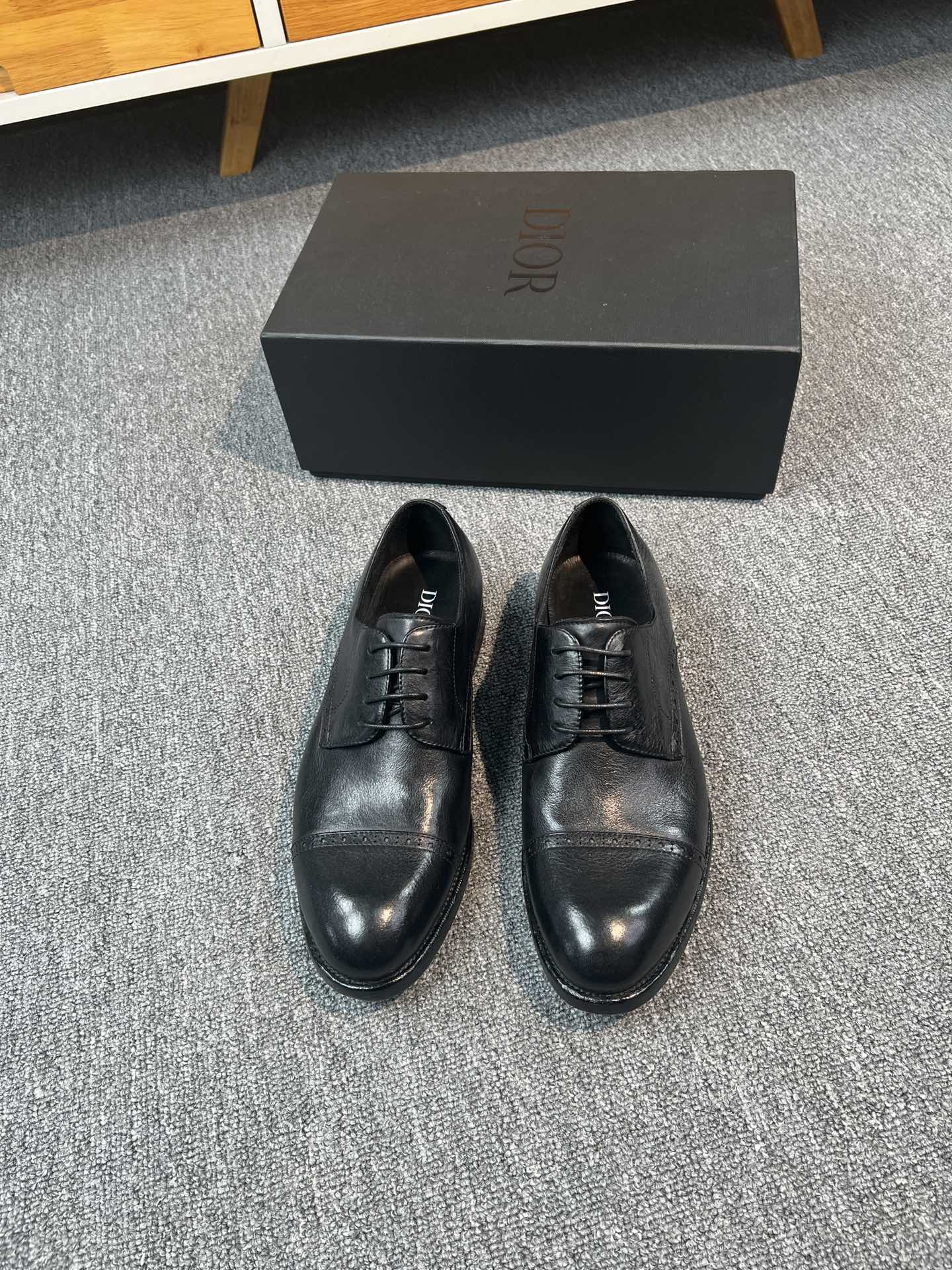CD TIMELESS OXFORD BLACK EMBOSSED CALFSKIN