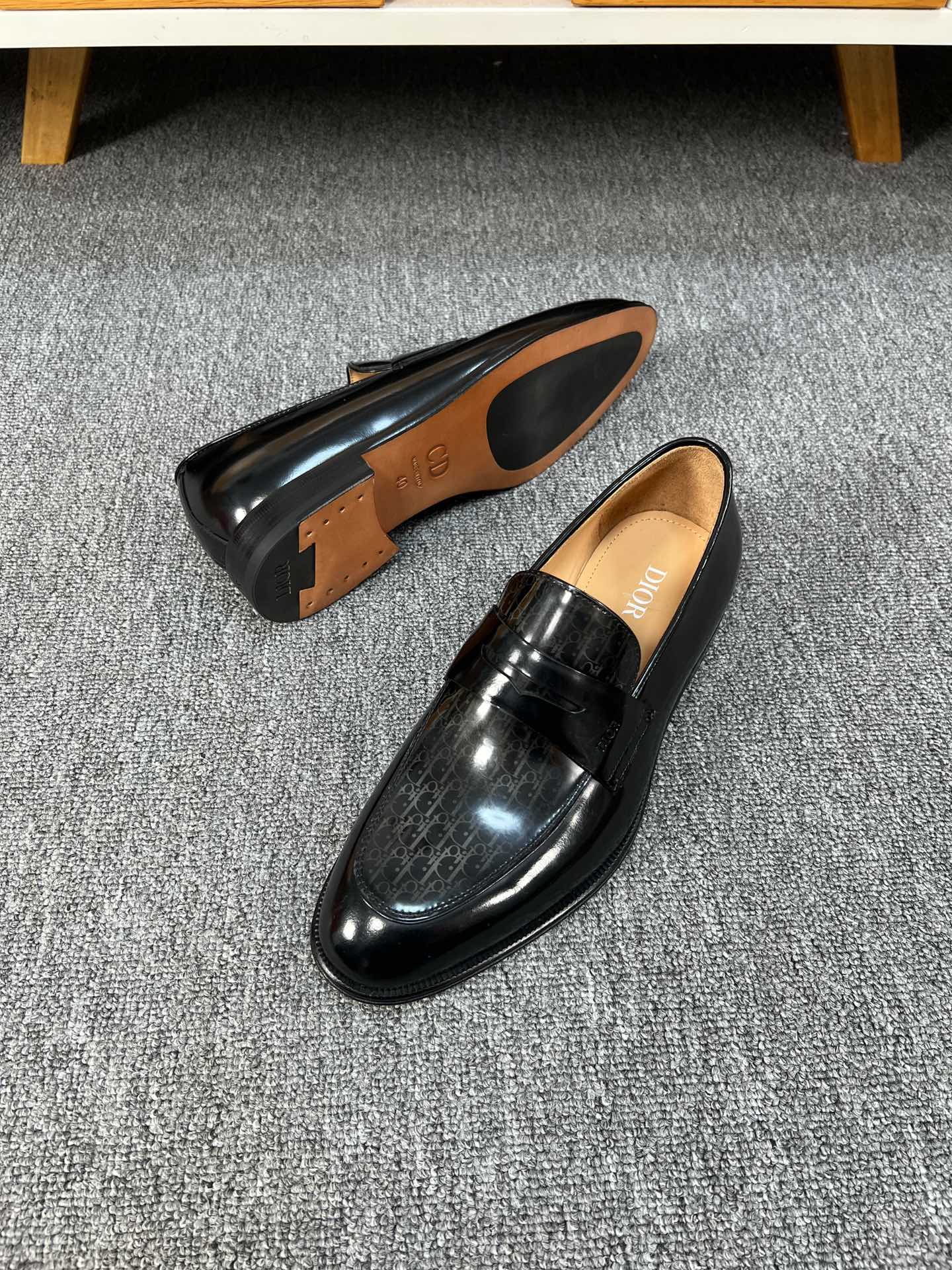 CD GRANVILLE LOAFER  GLOSSY BLACK MONOGRAM LAMBSKIN