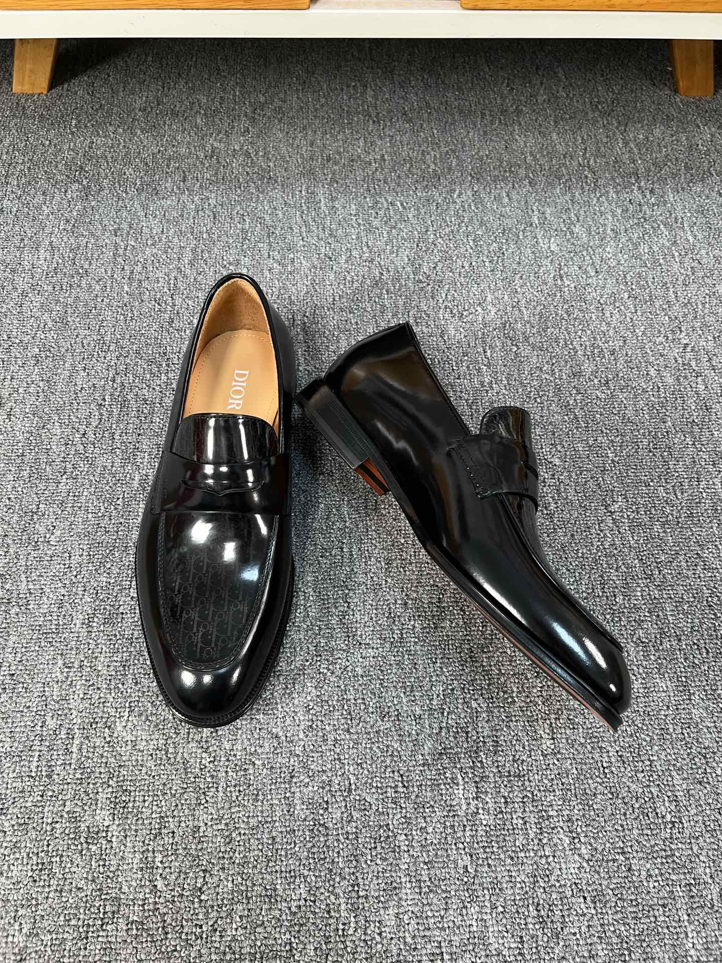 CD GRANVILLE LOAFER  GLOSSY BLACK MONOGRAM LAMBSKIN