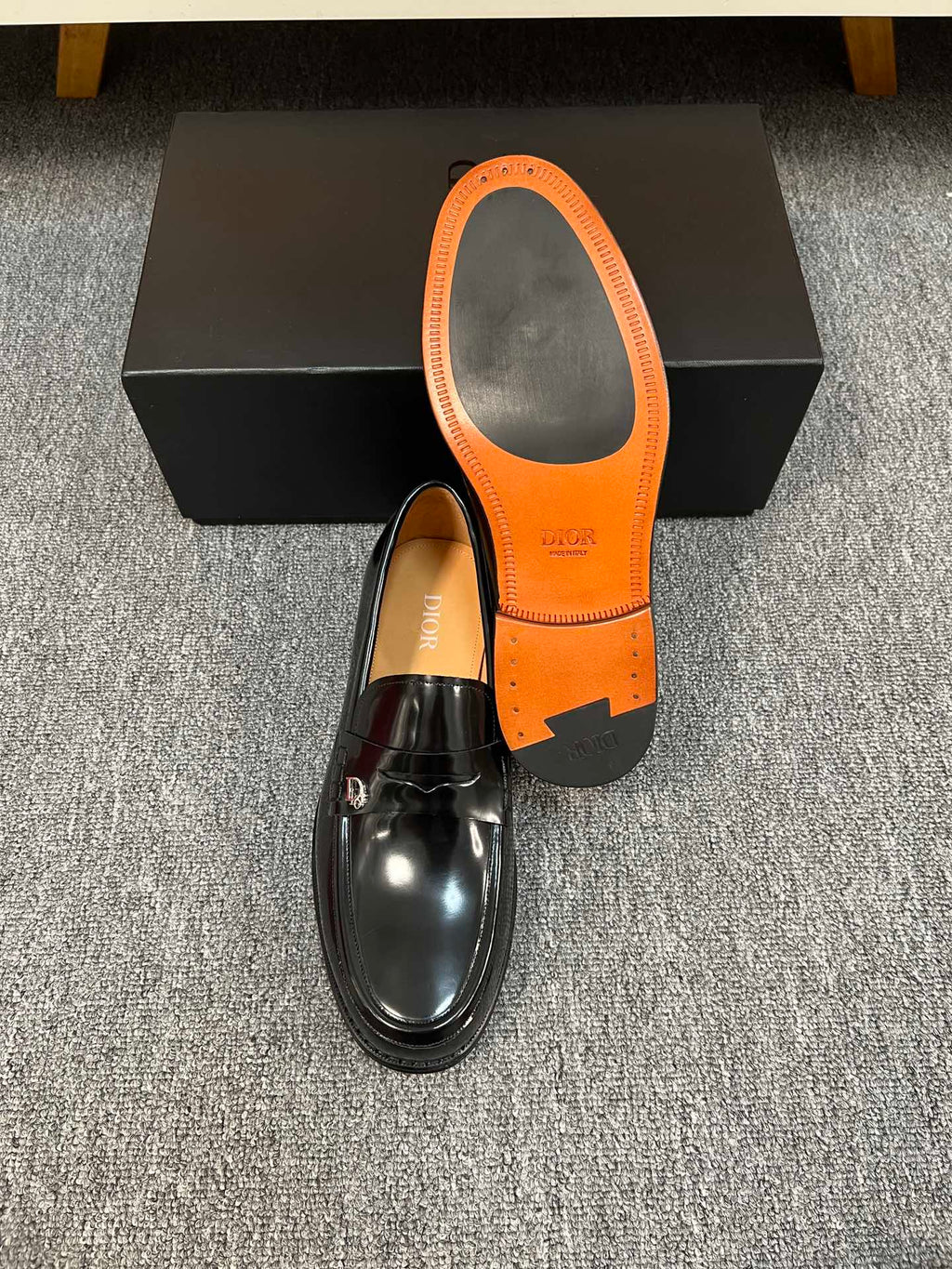CD GRANVILLE EDGE BEADS LOAFER GLOSSY BLACK CALFSKIN