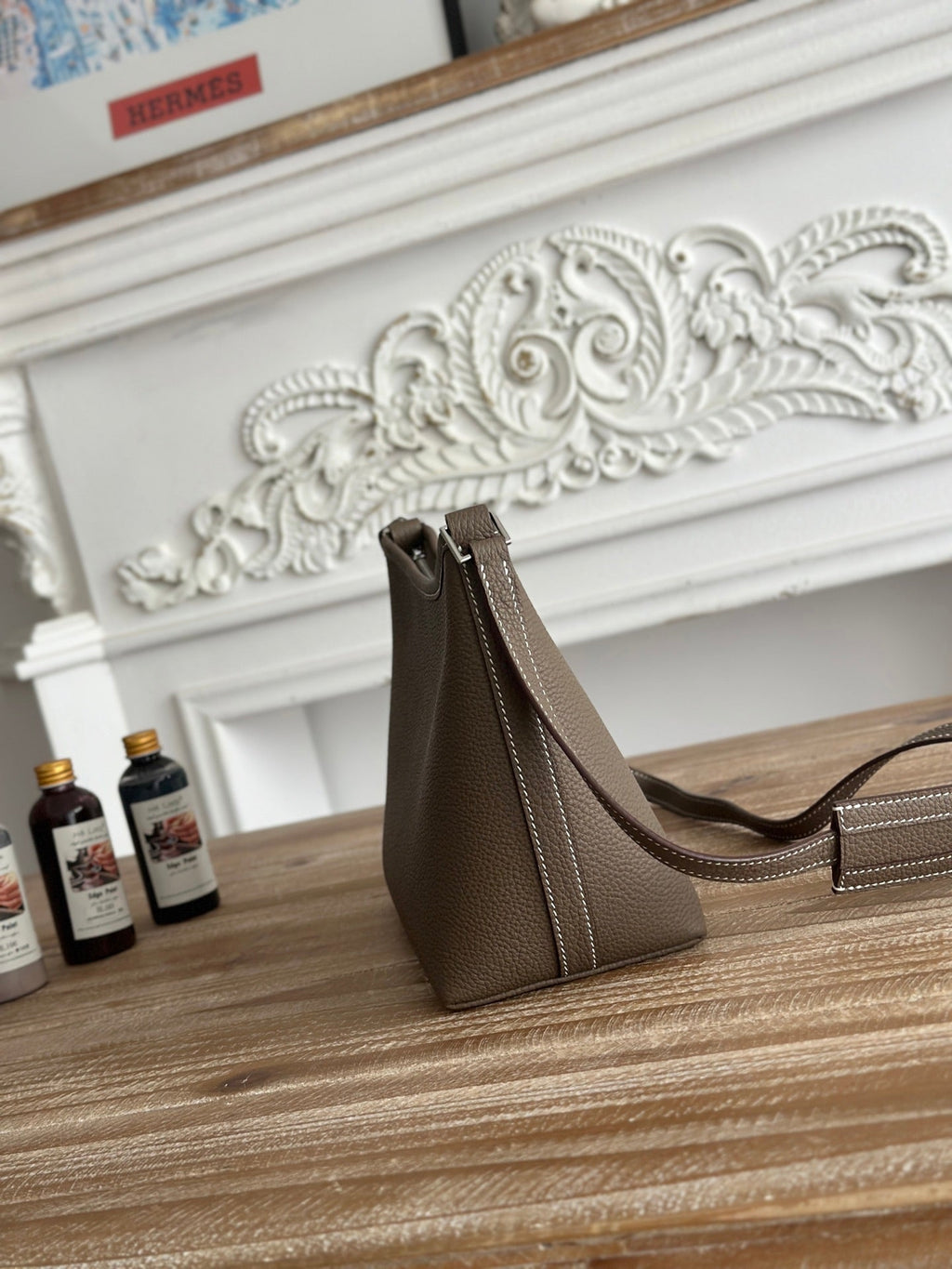 HM 25S BERLINGOT 24 CM IN TAUPE BROWN LAMBSKIN