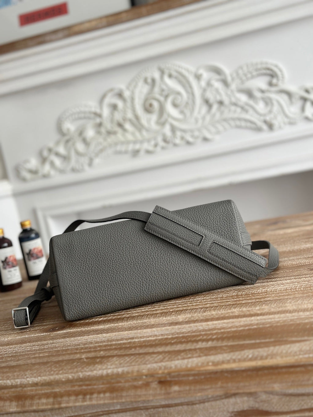 HM 25S BERLINGOT 24 CM IN DARK GRAY LAMBSKIN