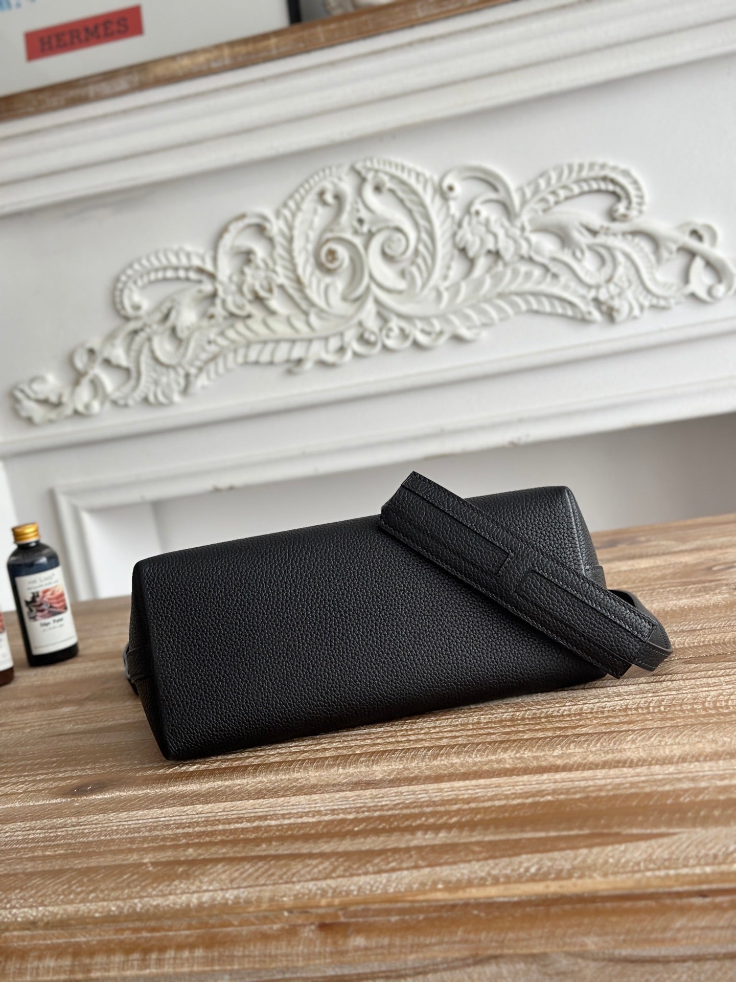 HM 25S BERLINGOT 24 CM IN BLACK LAMBSKIN