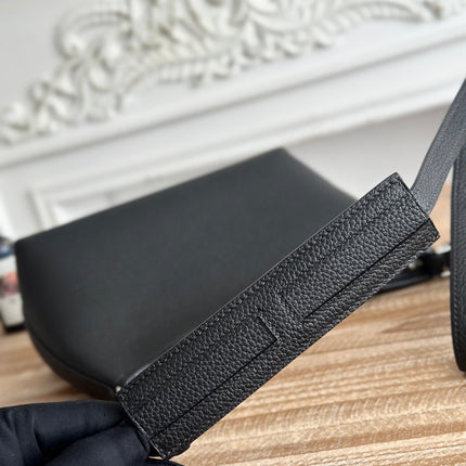 HM 25S BERLINGOT 24 CM IN BLACK LAMBSKIN