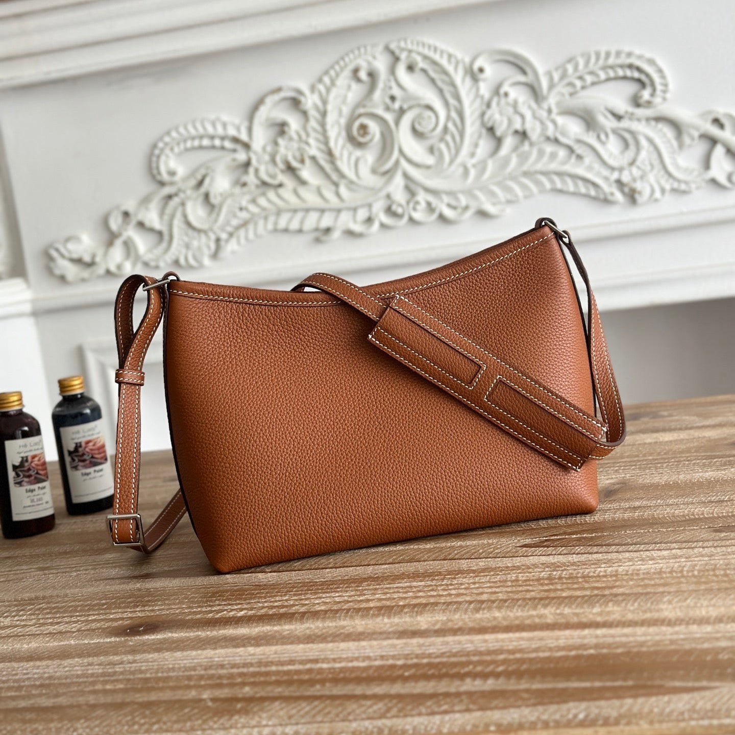 HM 25S BERLINGOT 24 CM IN BROWN LAMBSKIN