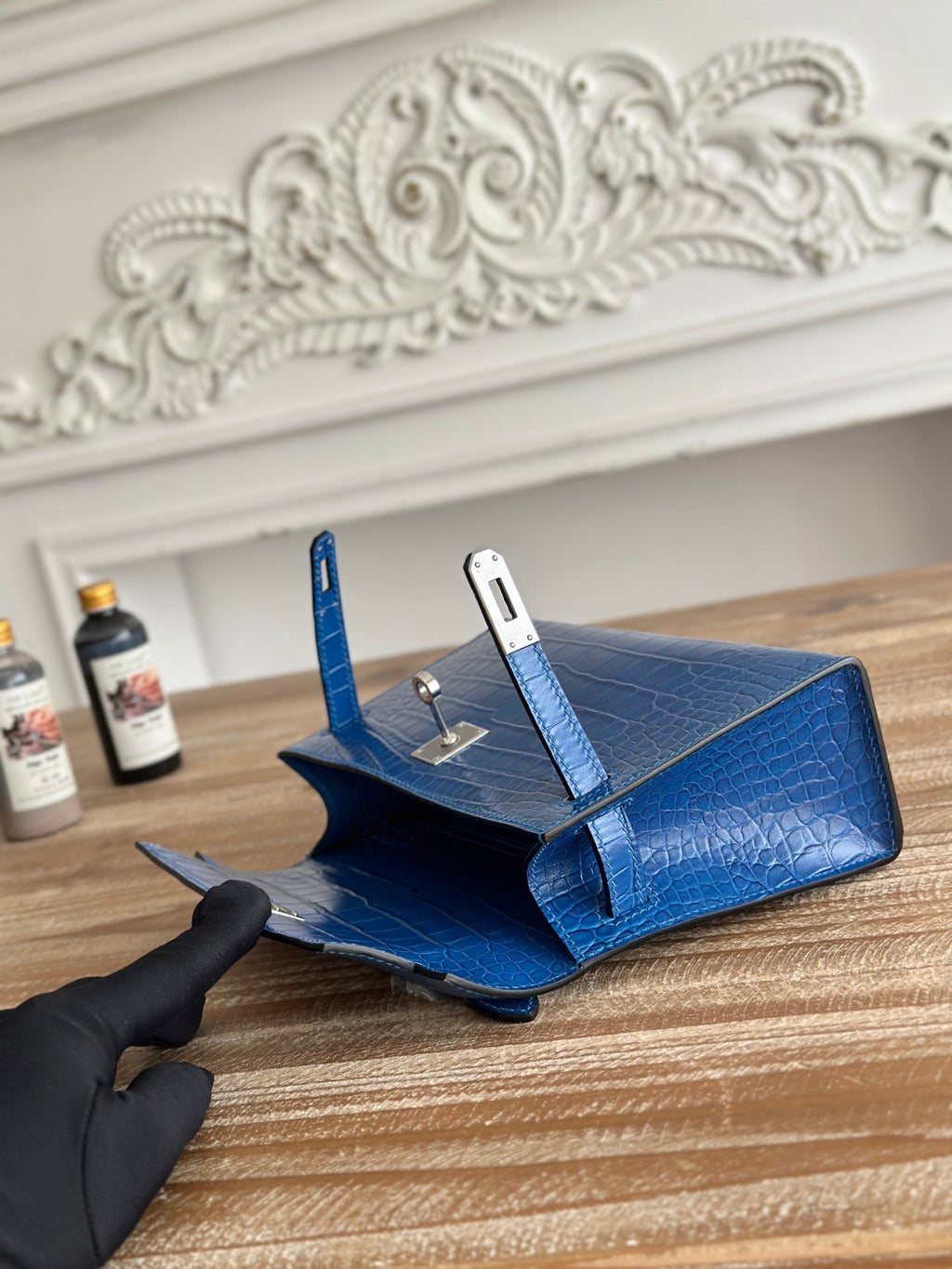 HM 25S KELLY MINI 22 CM IN COBALT BLUE LAMBSKIN WITH CROCODILE EMBOSSING AND SILVER HARDWARE