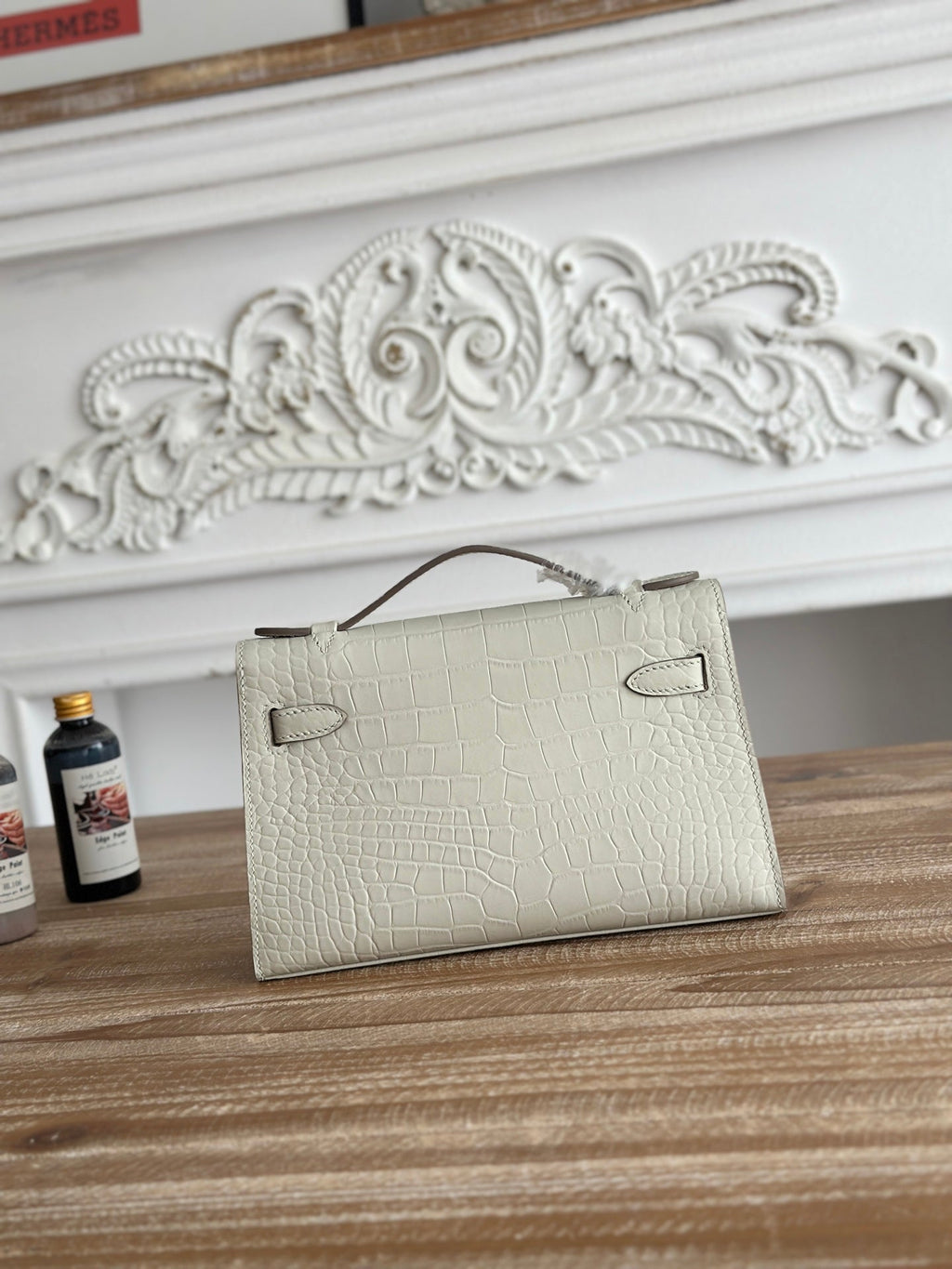 HM 25S KELLY MINI 22 CM IN CREAM WHITE LAMBSKIN WITH CROCODILE EMBOSSING AND GOLD HARDWARE