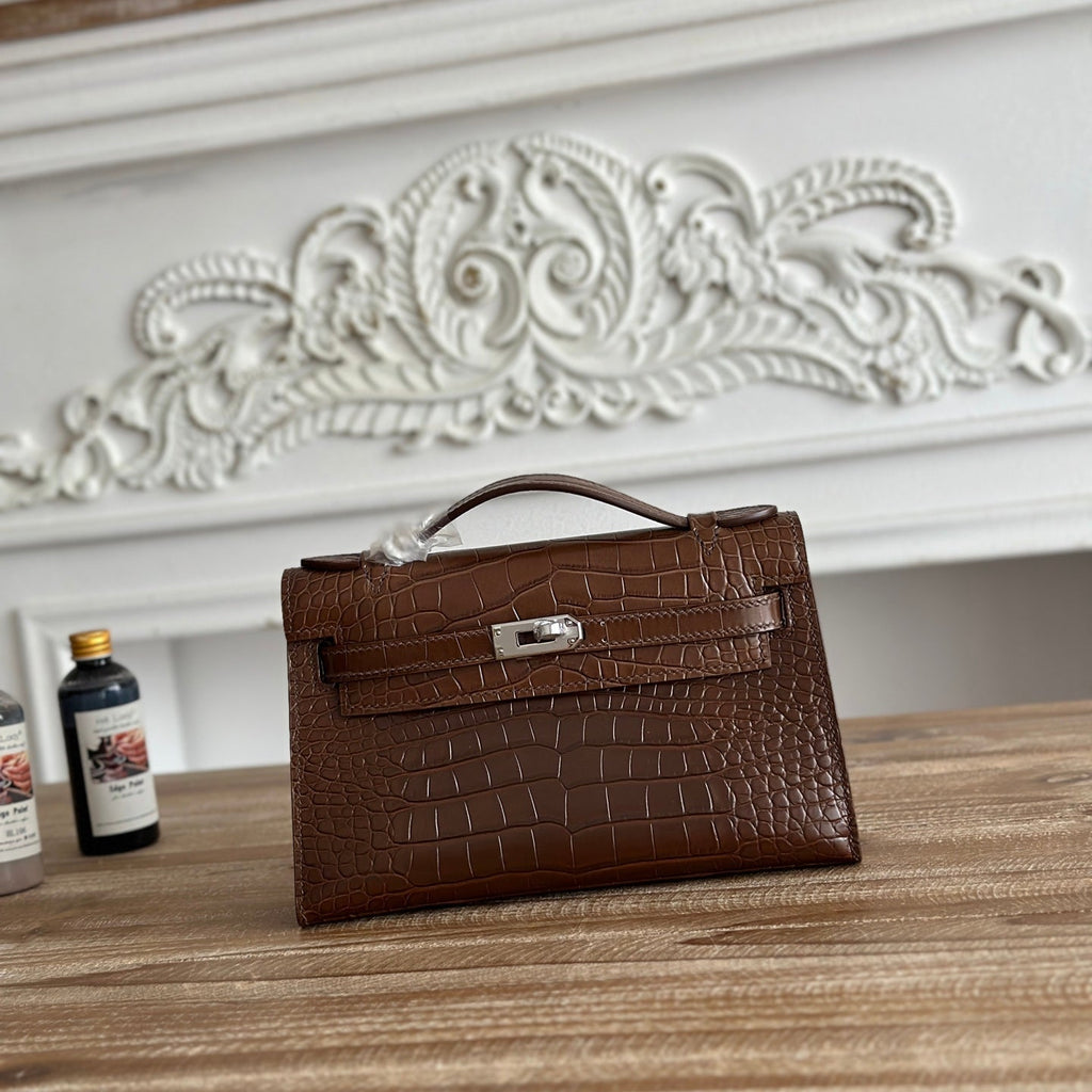 HM 25S KELLY MINI 22 CM IN BROWN LAMBSKIN WITH CROCODILE EMBOSSING AND SILVER HARDWARE