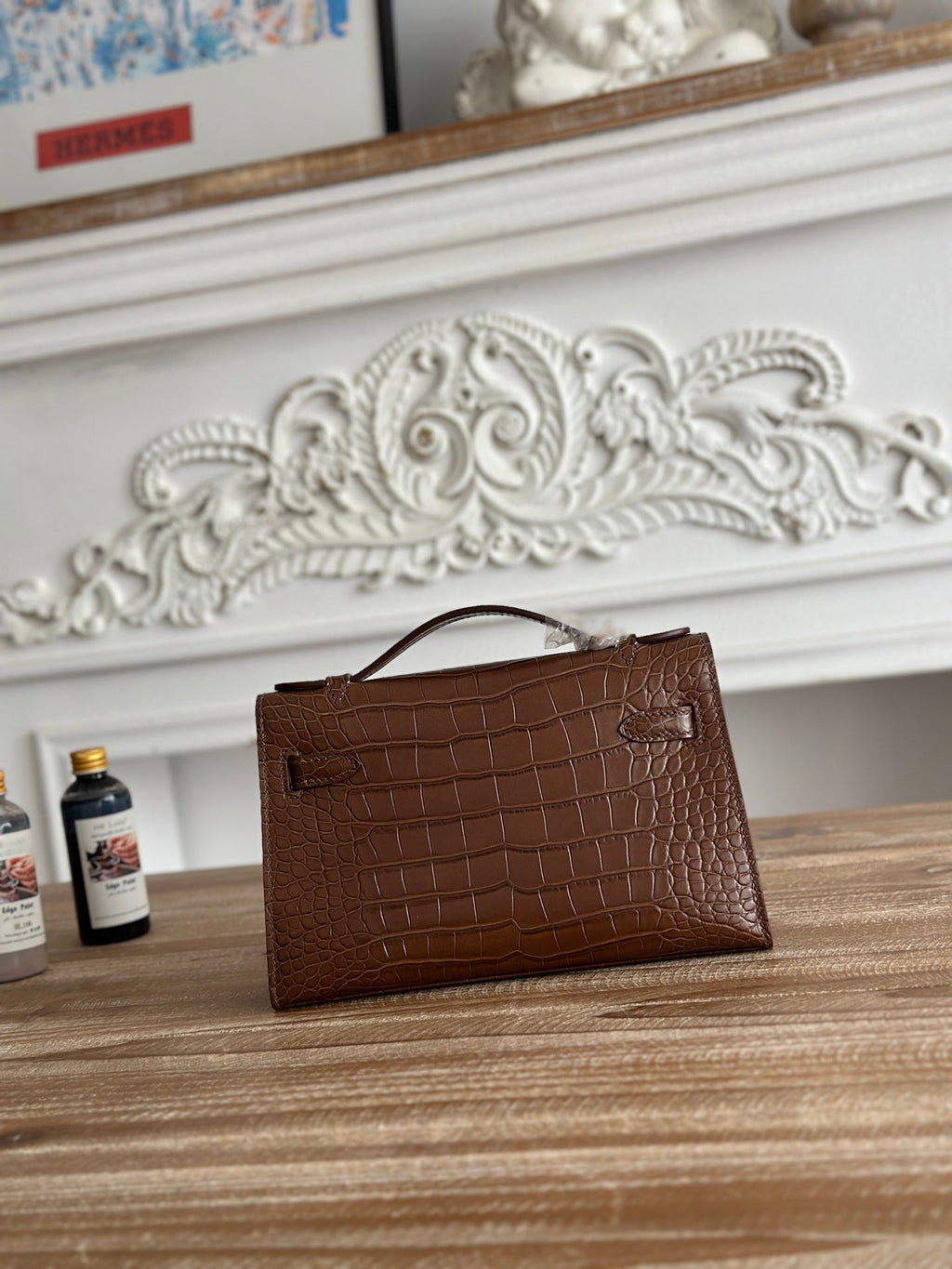 HM 26S KELLY MINI 22CM IN DARK BROWN CROC EMBOSSED CALFSKIN SILVER KELLY BUCKLE
