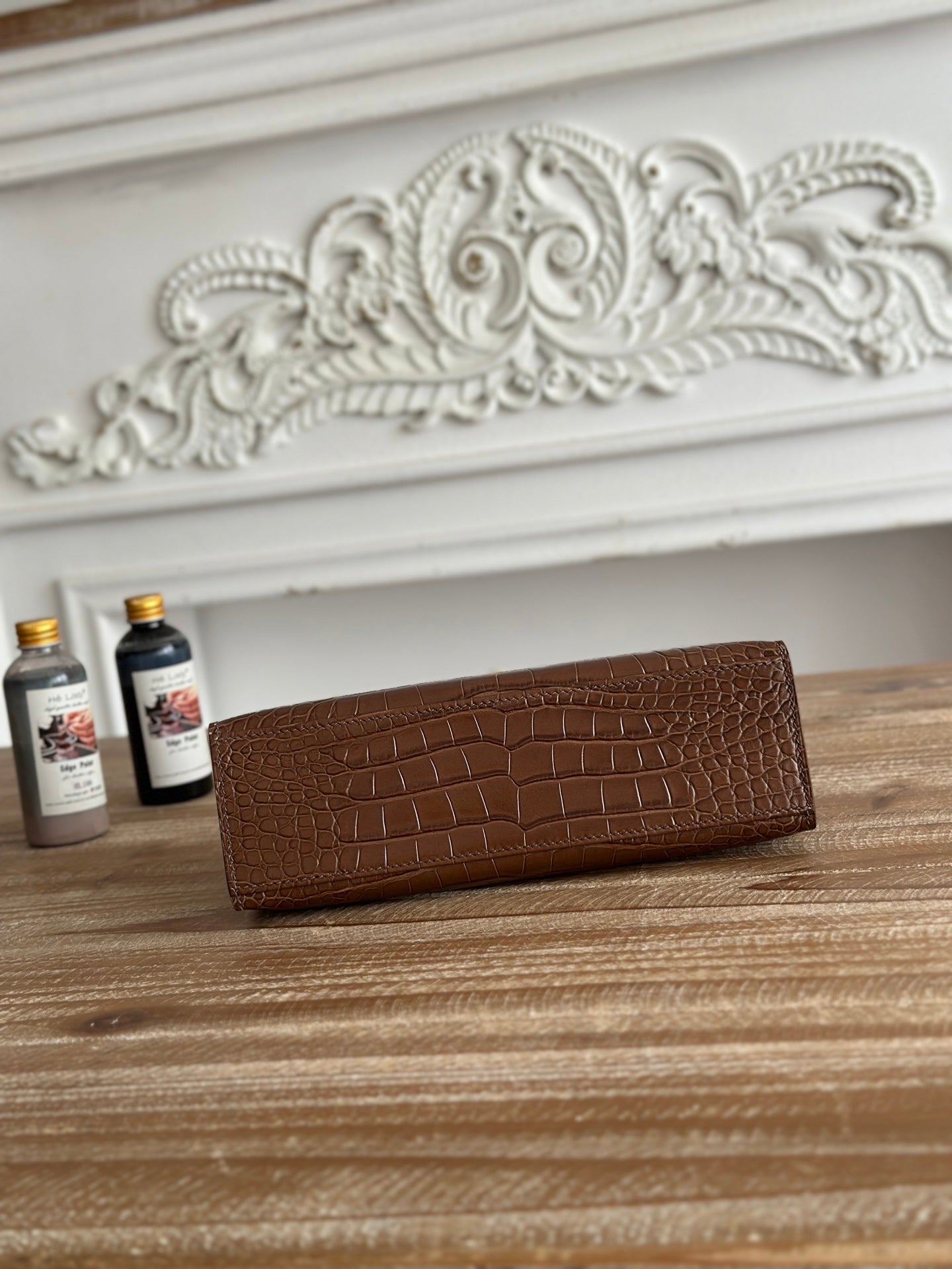 HM 25S KELLY MINI 22 CM IN BROWN LAMBSKIN WITH CROCODILE EMBOSSING AND GOLD HARDWARE