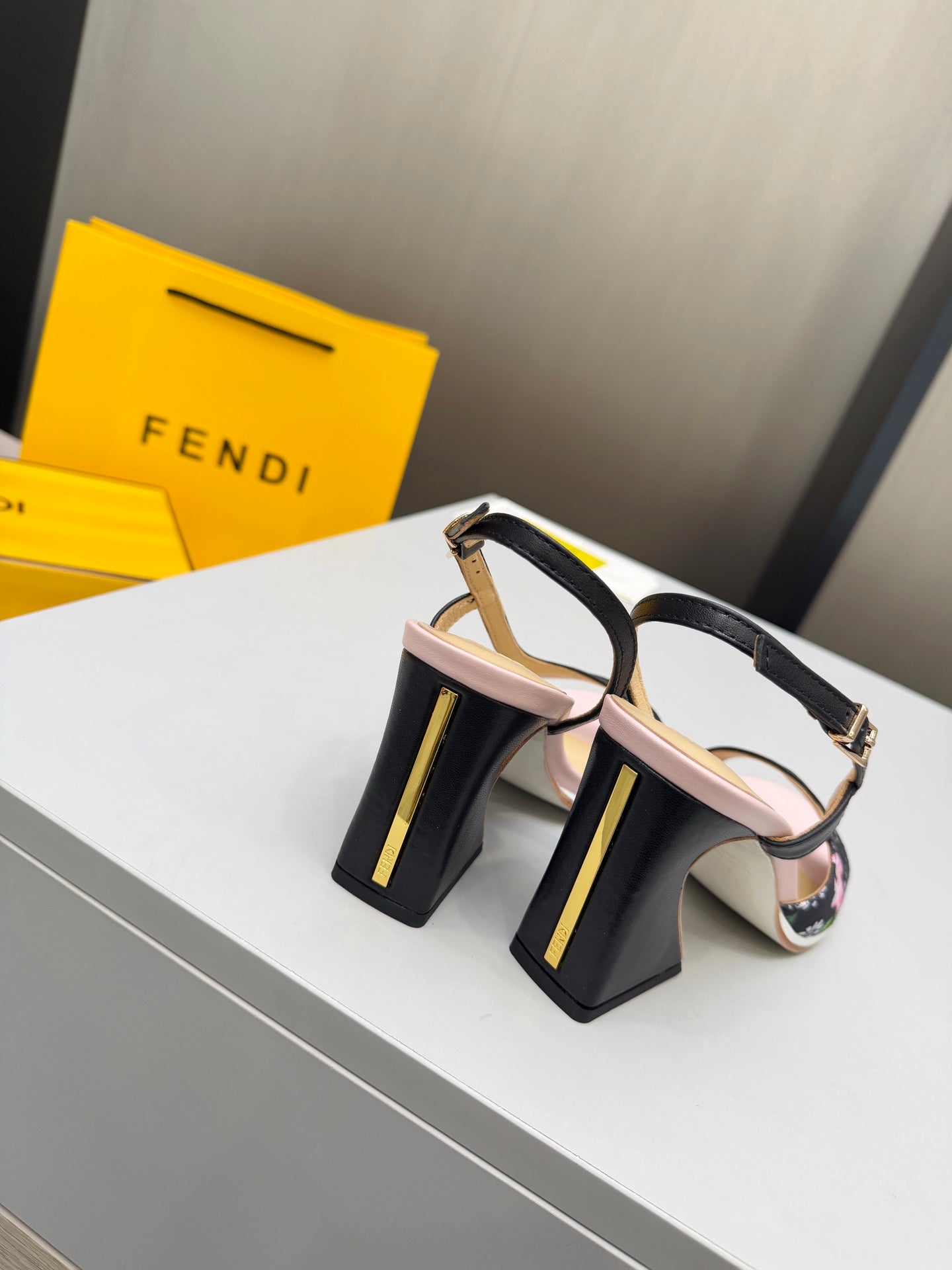 FENDI 26S SLINGBACK SANDALS IN BLACK CALFSKIN AND CANVAS