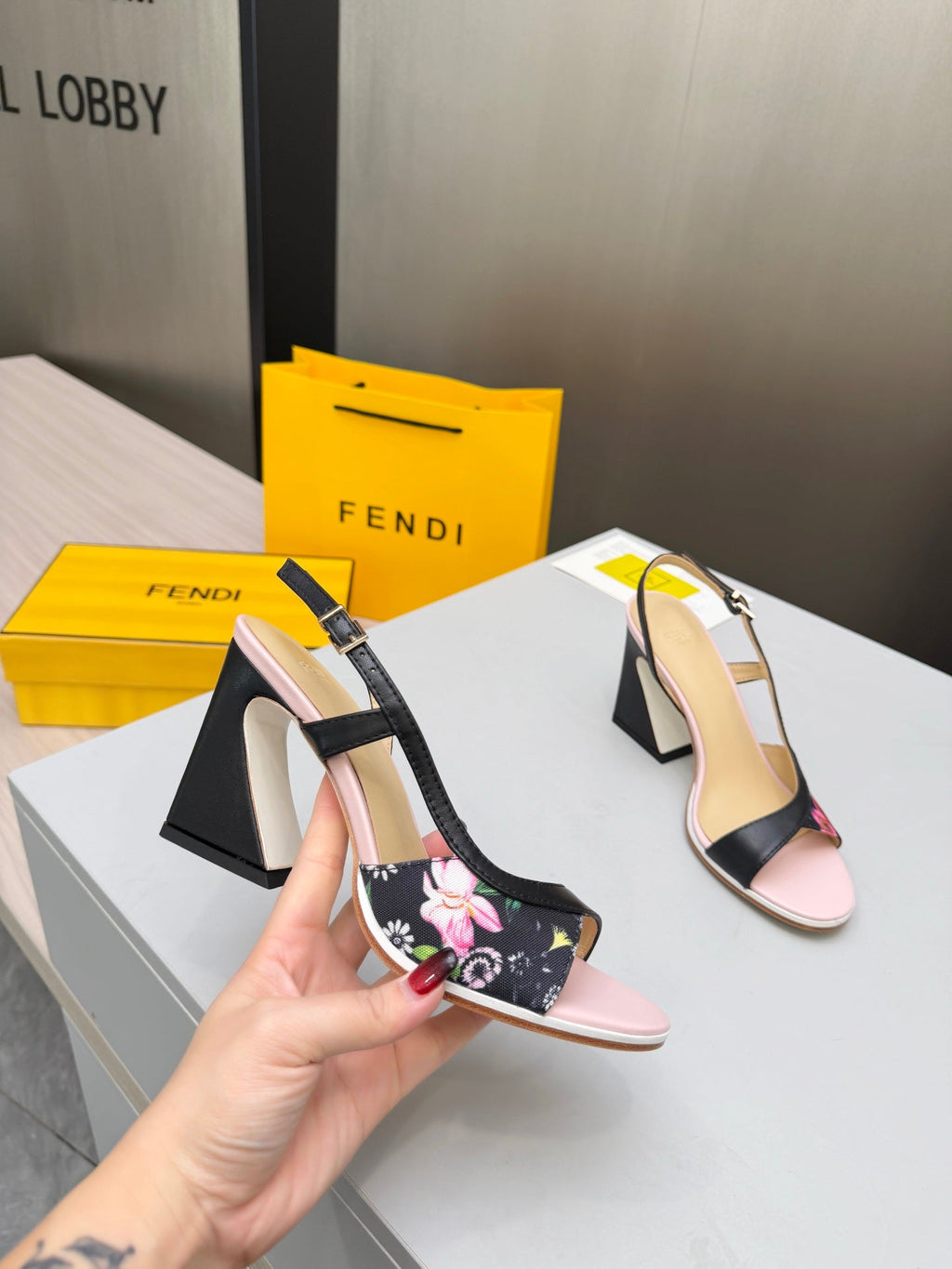 FENDI 26S SLINGBACK SANDALS IN BLACK CALFSKIN AND CANVAS