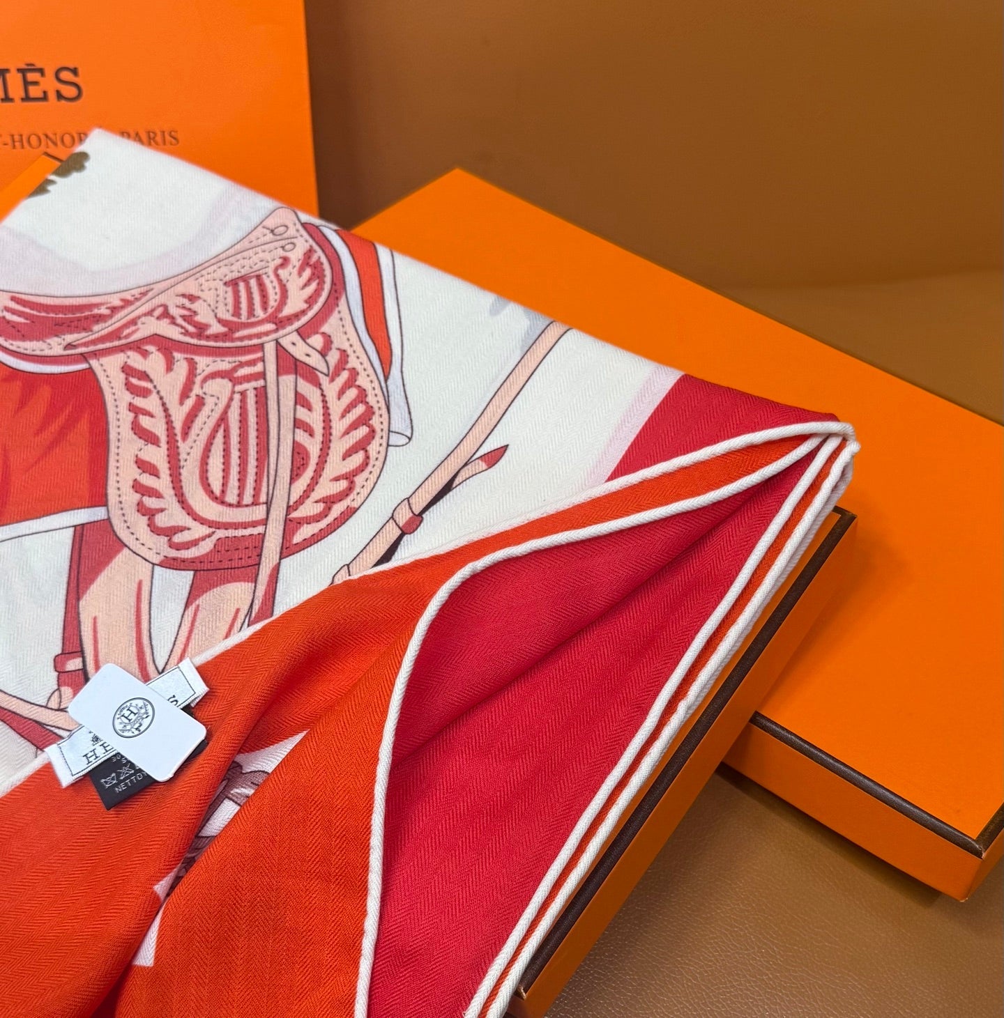 HERMES 26S SCARF 140 IN CASHMERE AND SILK 305962