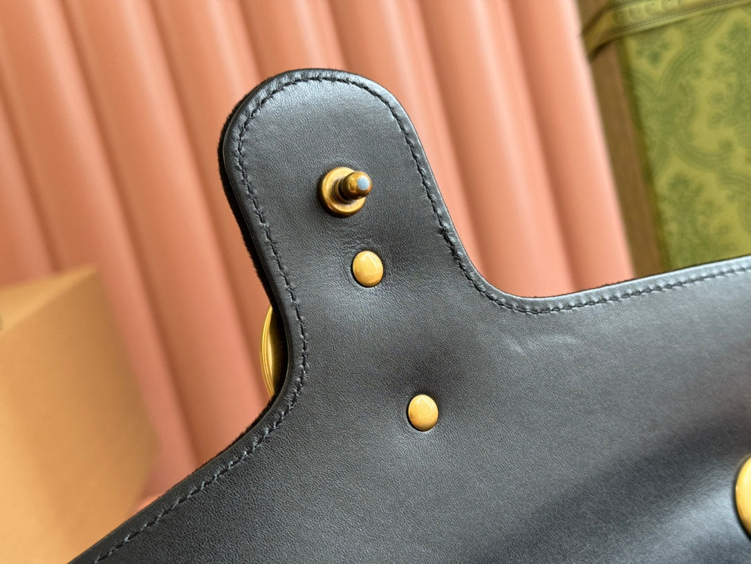 GUCCI 26S GG MARMONT MATELASSE 26 IN BLACK VELVET