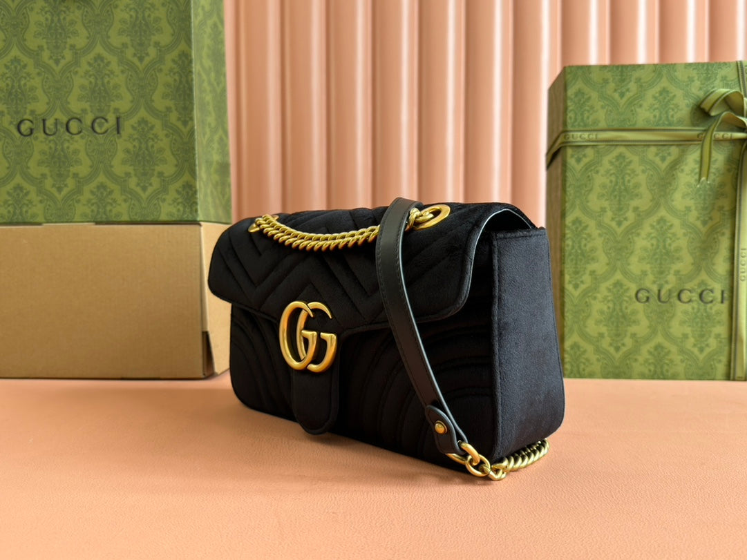 GUCCI 26S GG MARMONT MATELASSE 26 IN BLACK VELVET