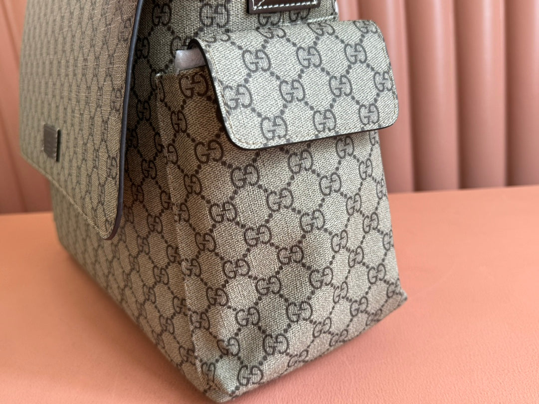 GUCCI SUPREME BAG 44 IN BROWN MONOGRAM CANVAS WITH LEATHER TRIM