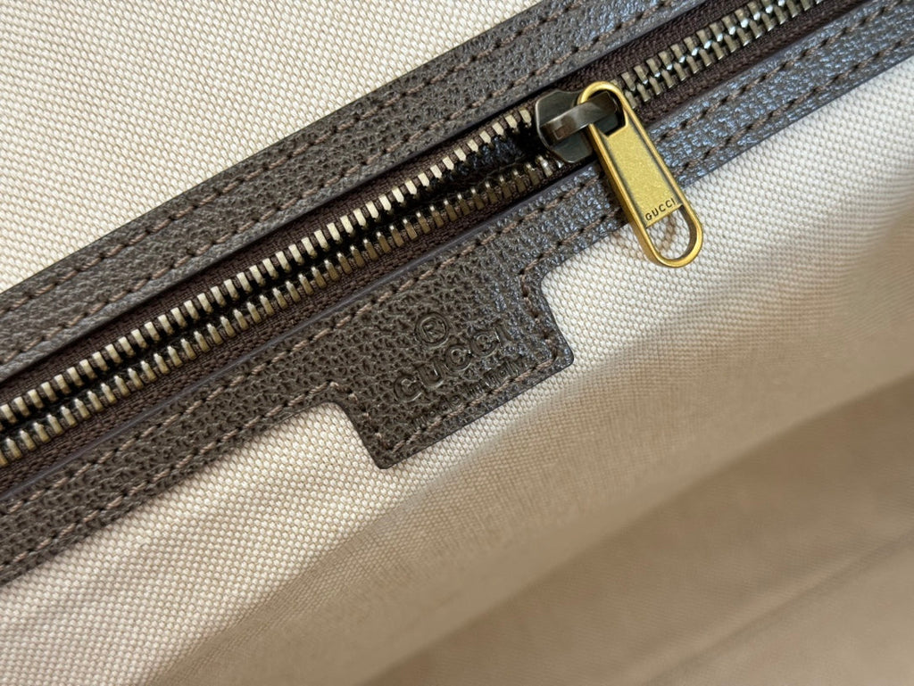 SAVOY LARGE DUFFLE BAG 50 IN BEIGE AND EBONY GG SUPREME CANVAS