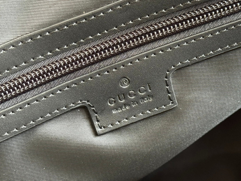 GG SMALL DUFFLE BAG 42 IN BLACK CANVAS