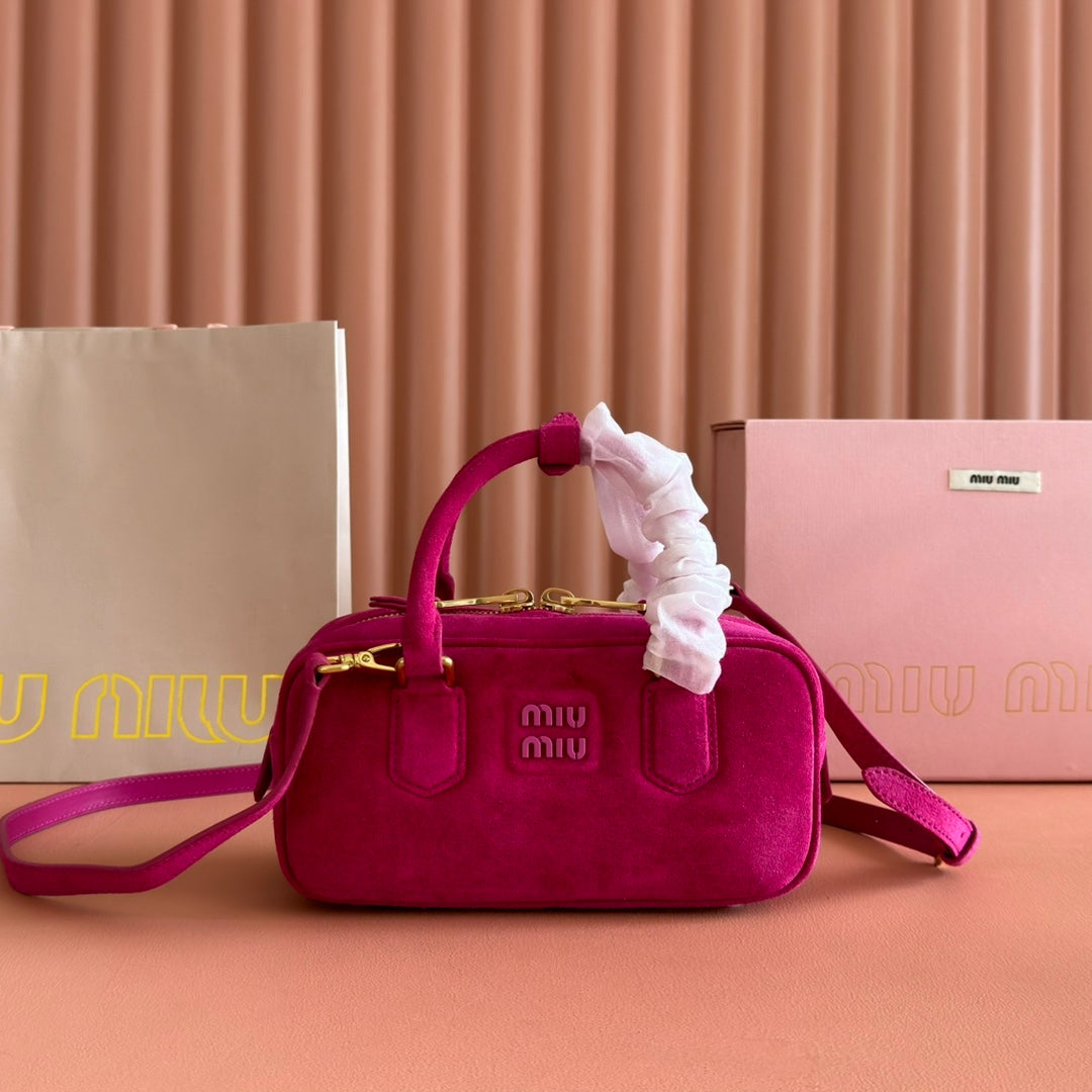 MIUMIU 26S ARCADIE BAG 22 IN DARK PPINK SUEDE