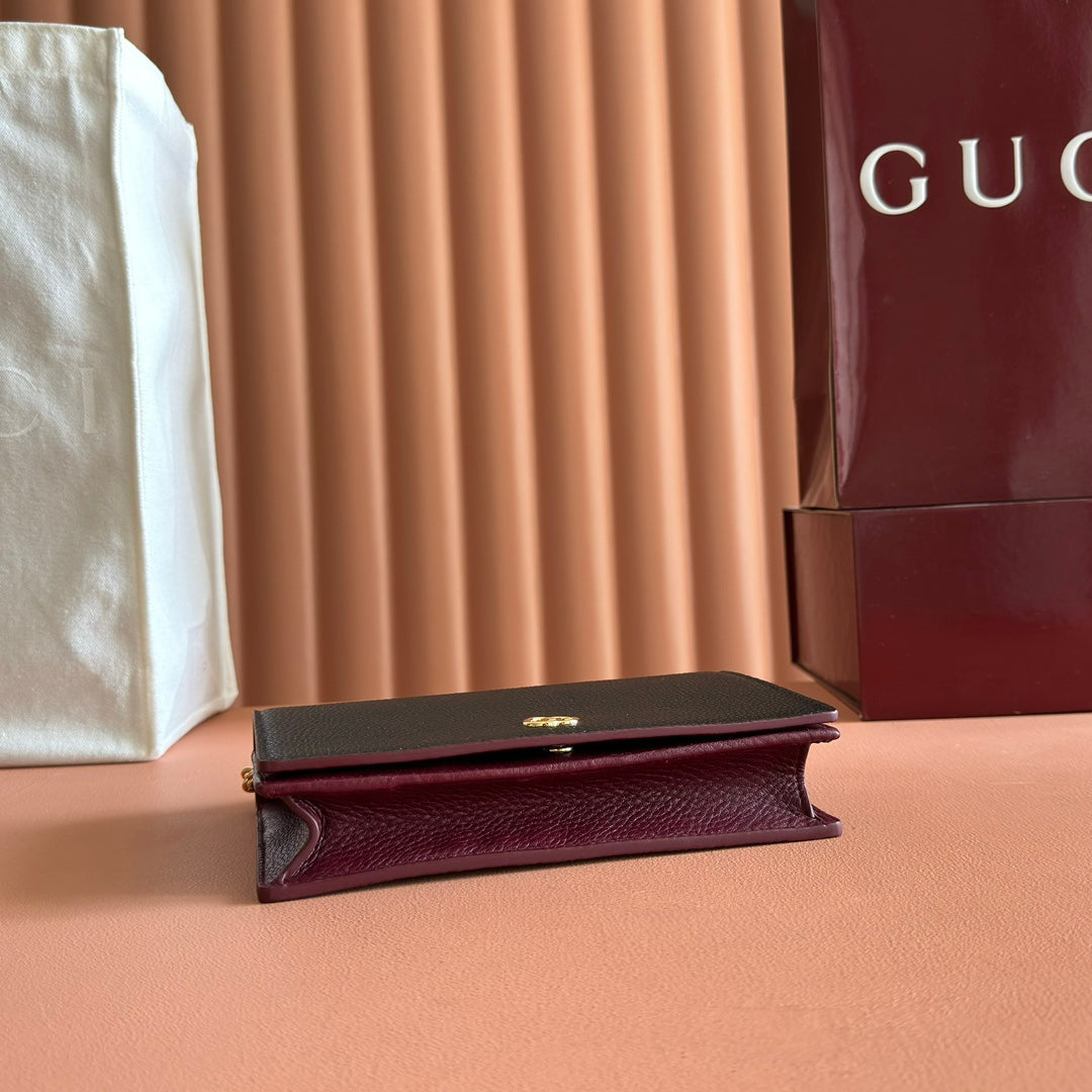 GUCCI 26S GG MARMONT BAG 20 IN BLACK CALFSKIN