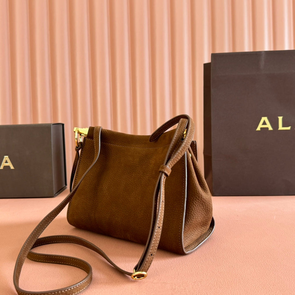 ALAIA 26S LE CLICK SHOULDER BAG 20 IN BROWN GRAINED CALFSKIN