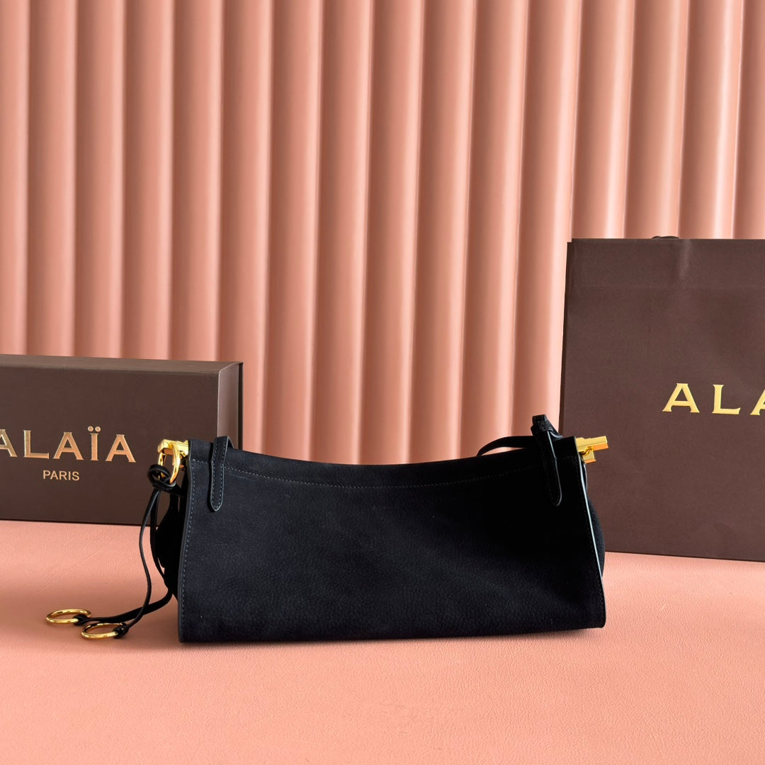 ALAIA 26S LE CLICK BAG 30 IN BLACK GRAINED CALFSKIN